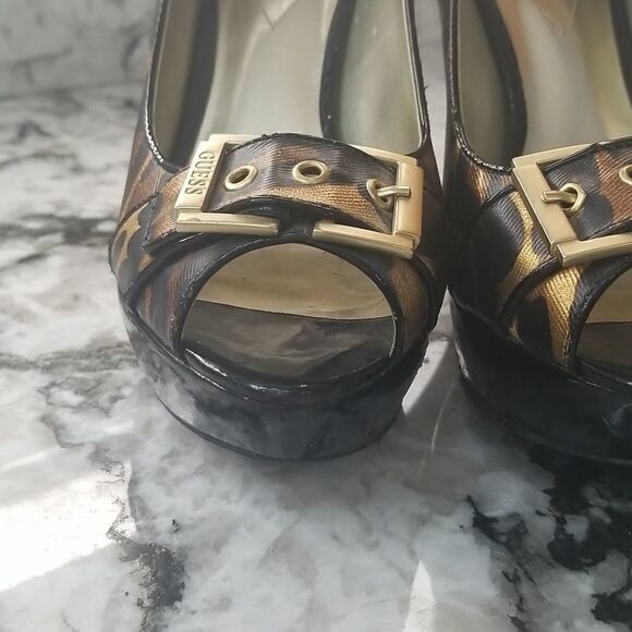 Guess leopard print platforms - Picture 3 of 14
